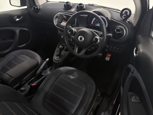 MCC SMART FORTWO coupe 2017