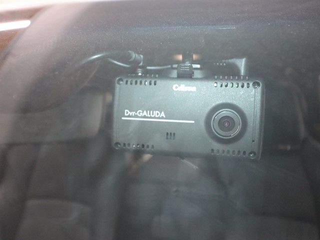 TOYOTA HARRIER 2WD 2022