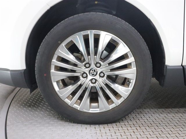 TOYOTA HARRIER 2WD 2022