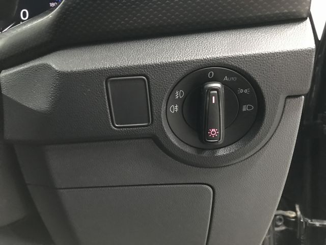 VOLKSWAGEN VOLKSWAGEN T-Cross 2021