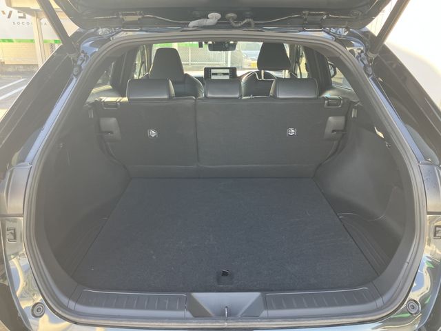 TOYOTA HARRIER 2WD 2021