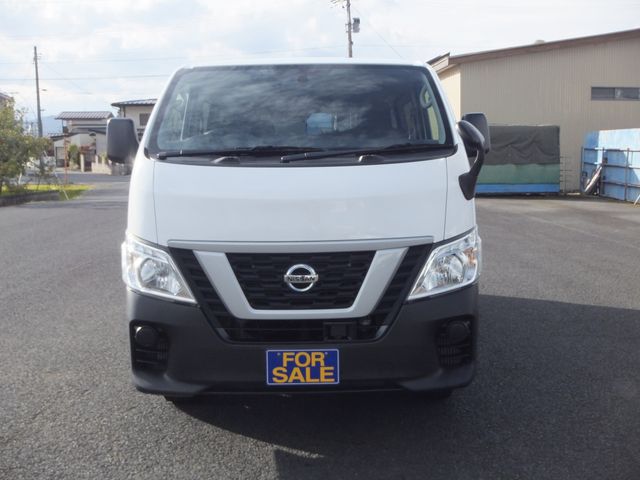 NISSAN NV350 CARAVAN 4WD 2020