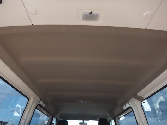 NISSAN NV350 CARAVAN 4WD 2020