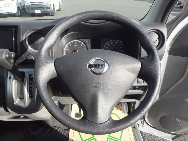 NISSAN NV350 CARAVAN 4WD 2020