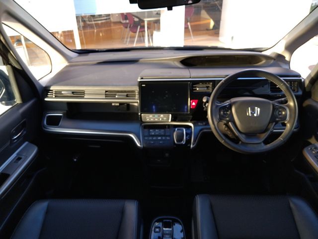 HONDA STEPWAGON SPADA HYBRID 2019