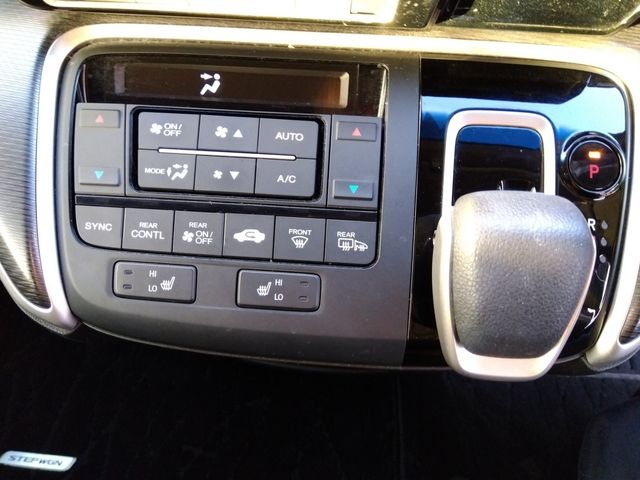 HONDA STEPWAGON SPADA HYBRID 2019