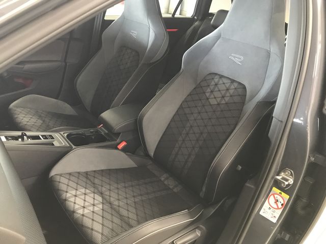 VOLKSWAGEN VOLKSWAGEN GOLF VARIANT 2021