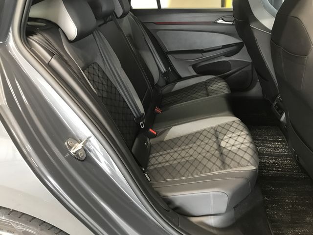 VOLKSWAGEN VOLKSWAGEN GOLF VARIANT 2021