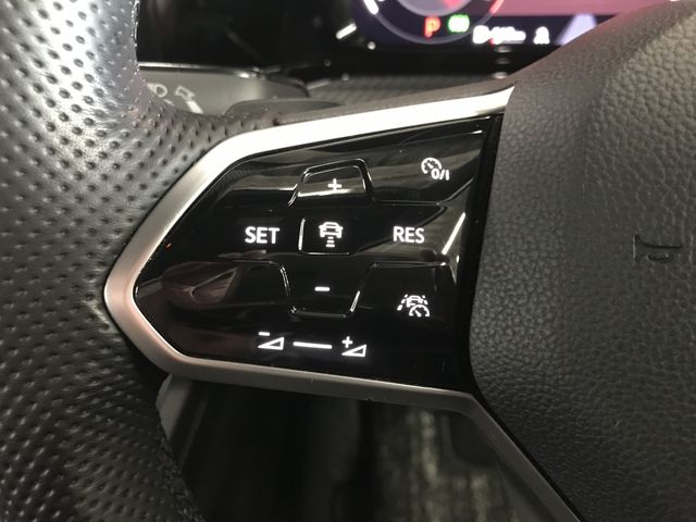 VOLKSWAGEN VOLKSWAGEN GOLF VARIANT 2021