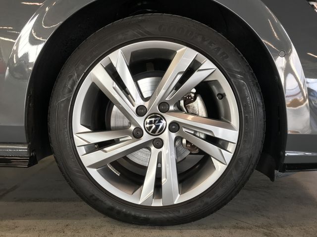 VOLKSWAGEN VOLKSWAGEN GOLF VARIANT 2021