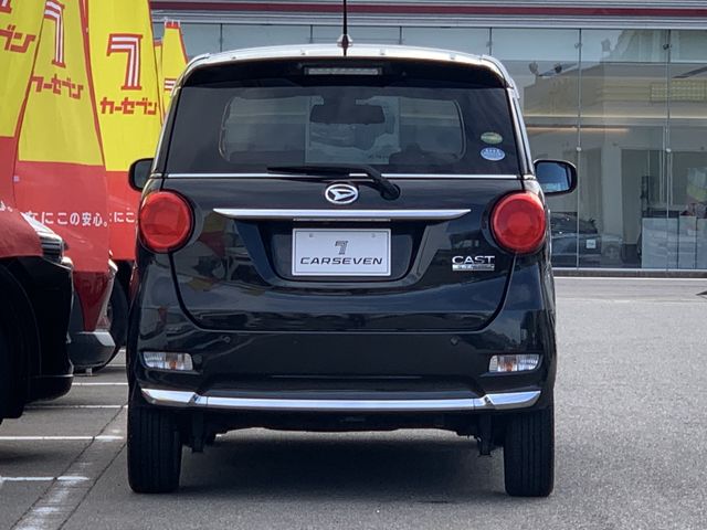 DAIHATSU CAST STYLE 2017