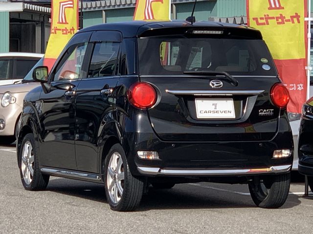 DAIHATSU CAST STYLE 2017