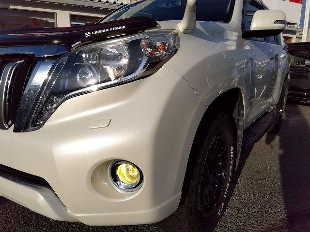TOYOTA LANDCRUISER PRADO 2015