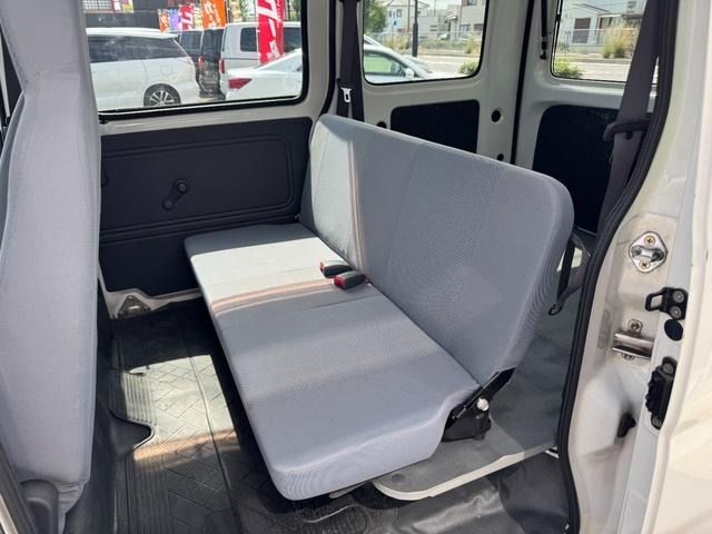 DAIHATSU HIJET CARGO 2015