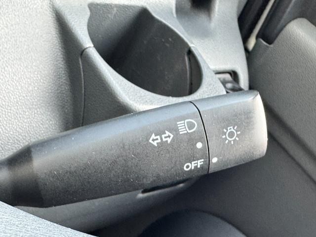 DAIHATSU HIJET CARGO 2015