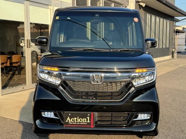 HONDA N BOX CUSTOM 2019