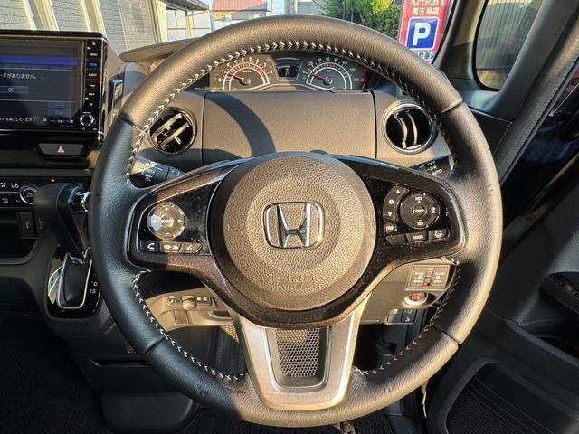 HONDA N BOX CUSTOM 2019