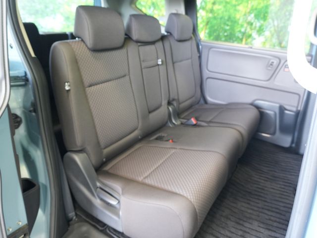 HONDA FREED HYBRID 2022