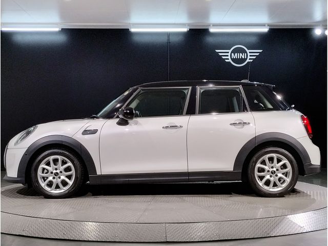 BMW MINI COOPER 5DOOR 2023