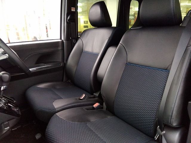 DAIHATSU TANTO CUSTOM 2022