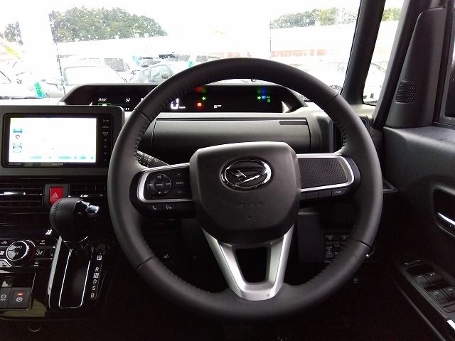 DAIHATSU TANTO CUSTOM 2022