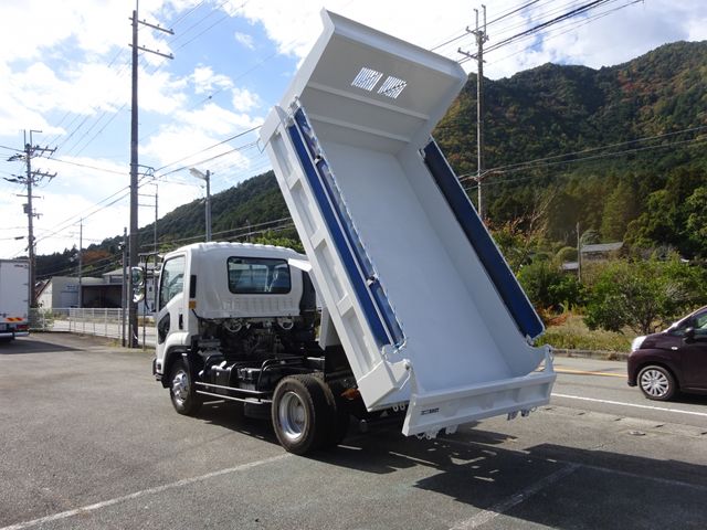 ISUZU FORWARD 2019