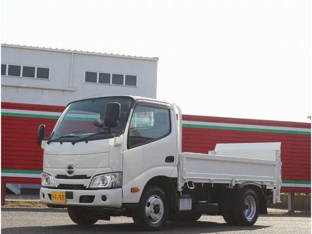 HINO DUTRO 2019