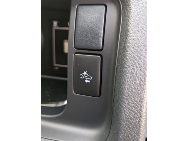 TOYOTA HIACE van 2WD 2025