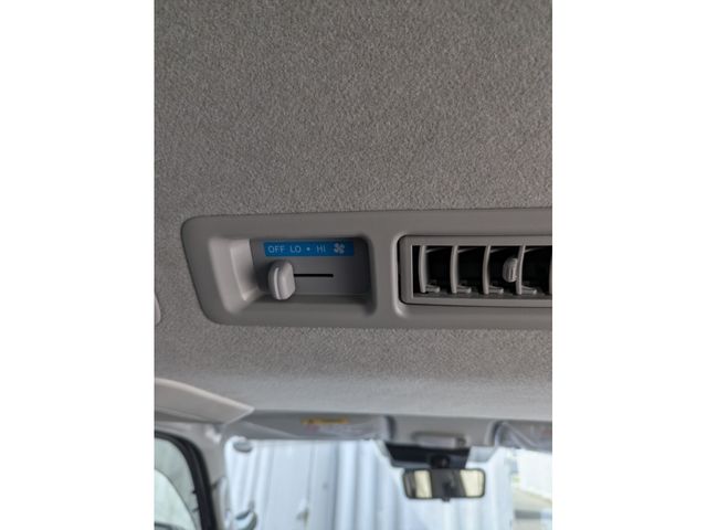 TOYOTA HIACE van 2WD 2025