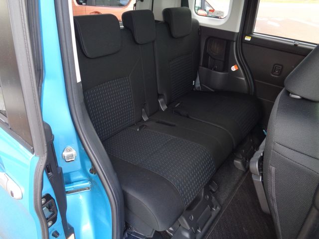 TOYOTA ROOMY 4WD 2020