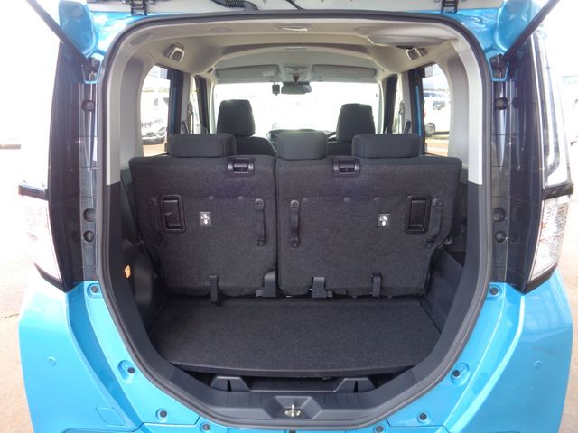 TOYOTA ROOMY 4WD 2020