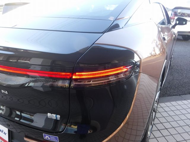 TOYOTA CROWN CROSSOVER 2023