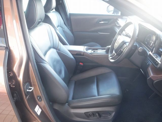 TOYOTA CROWN CROSSOVER 2023