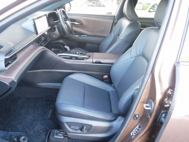 TOYOTA CROWN CROSSOVER 2023