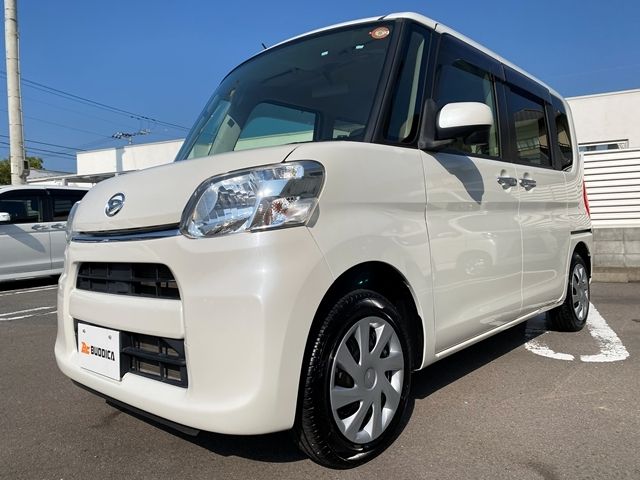 DAIHATSU TANTO 2015