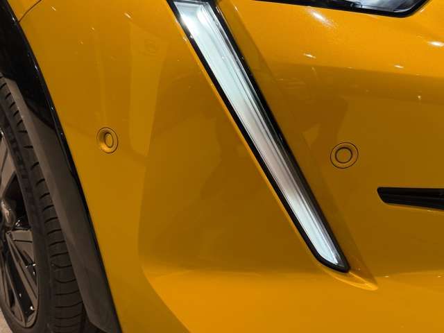 PEUGEOT PEUGEOT e-208 2024