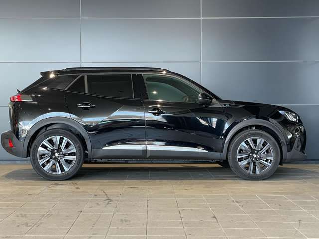 PEUGEOT PEUGEOT e-2008 2025