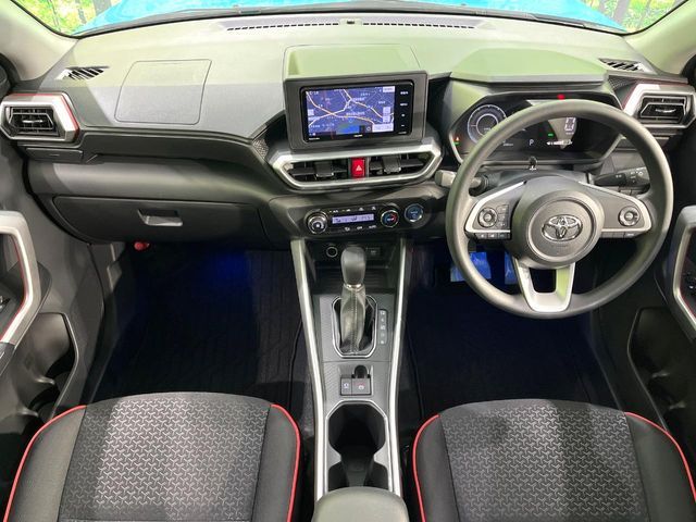 TOYOTA RAIZE HYBRID 2022