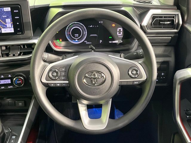 TOYOTA RAIZE HYBRID 2022