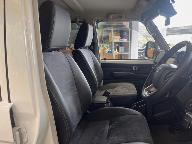 TOYOTA LANDCRUISER 70 2025