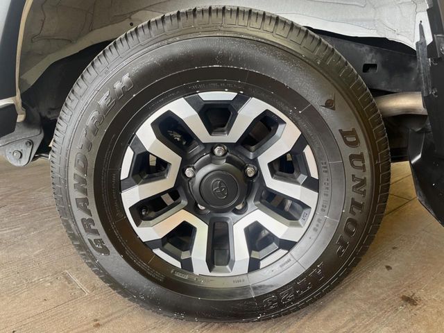 TOYOTA LANDCRUISER 70 2025