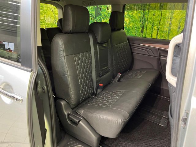 MITSUBISHI DELICA D:5 4WD 2024