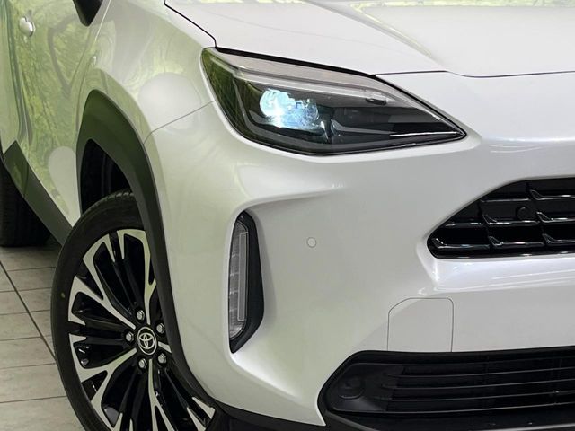 TOYOTA YARIS CROSS 2025