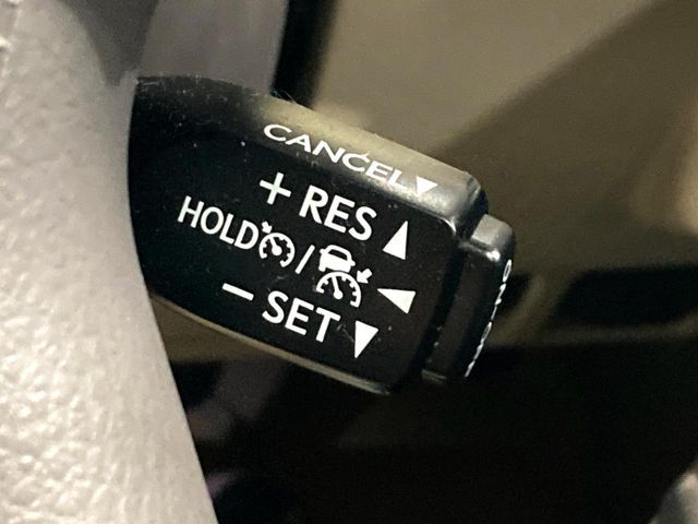 TOYOTA LANDCRUISER PRADO 2023