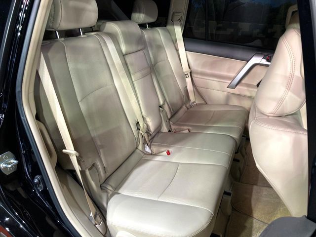 TOYOTA LANDCRUISER PRADO 2023