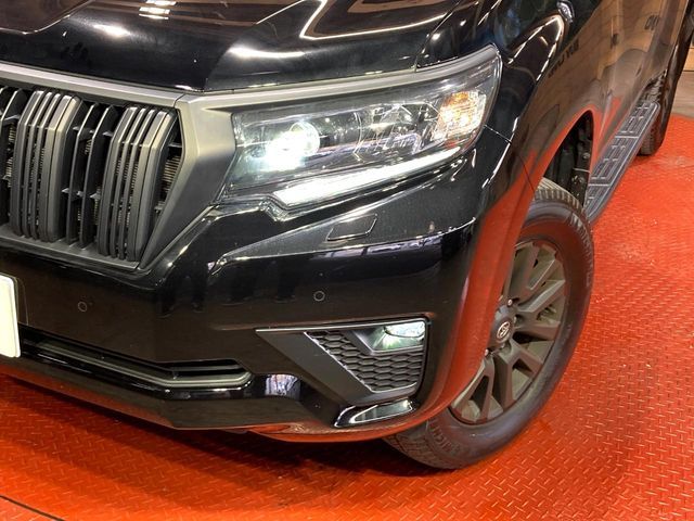 TOYOTA LANDCRUISER PRADO 2023