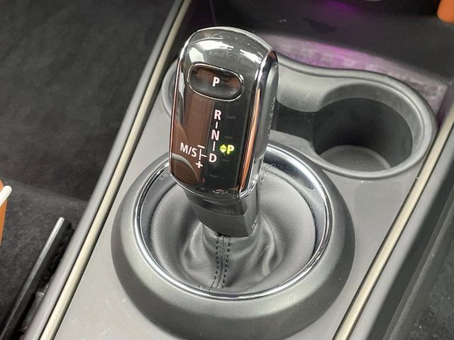 BMW MINI COOPER D CROSSOVER 2021