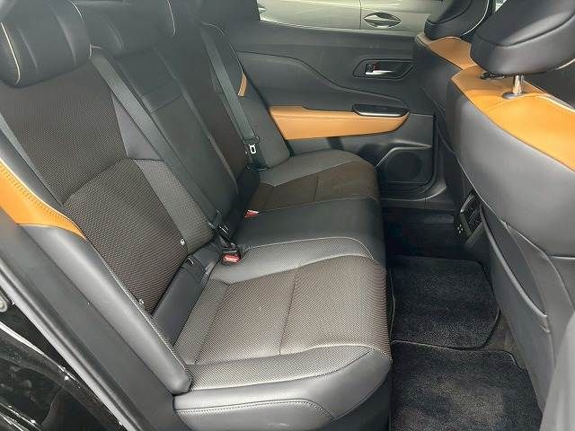 TOYOTA CROWN CROSSOVER 2023