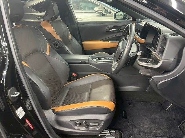 TOYOTA CROWN CROSSOVER 2023