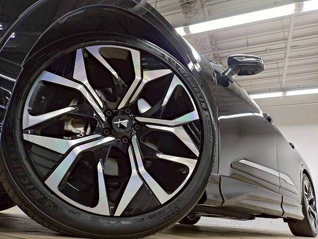 TOYOTA CROWN CROSSOVER 2023